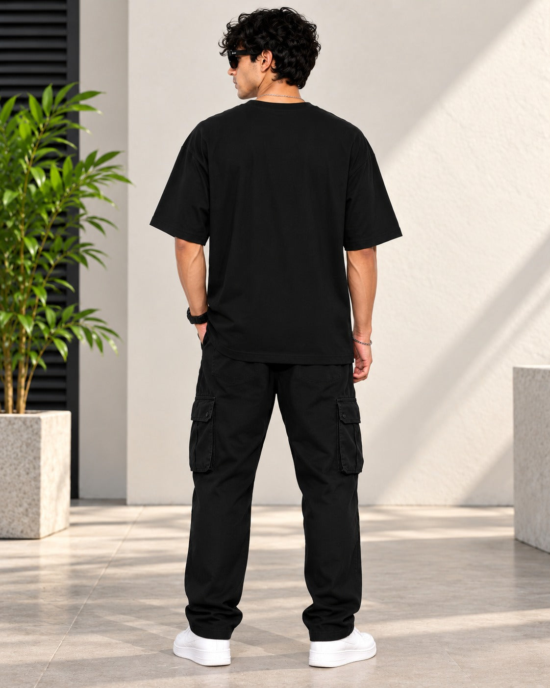 SPIDER GRAPHIC OVERSIZED T-SHIRT