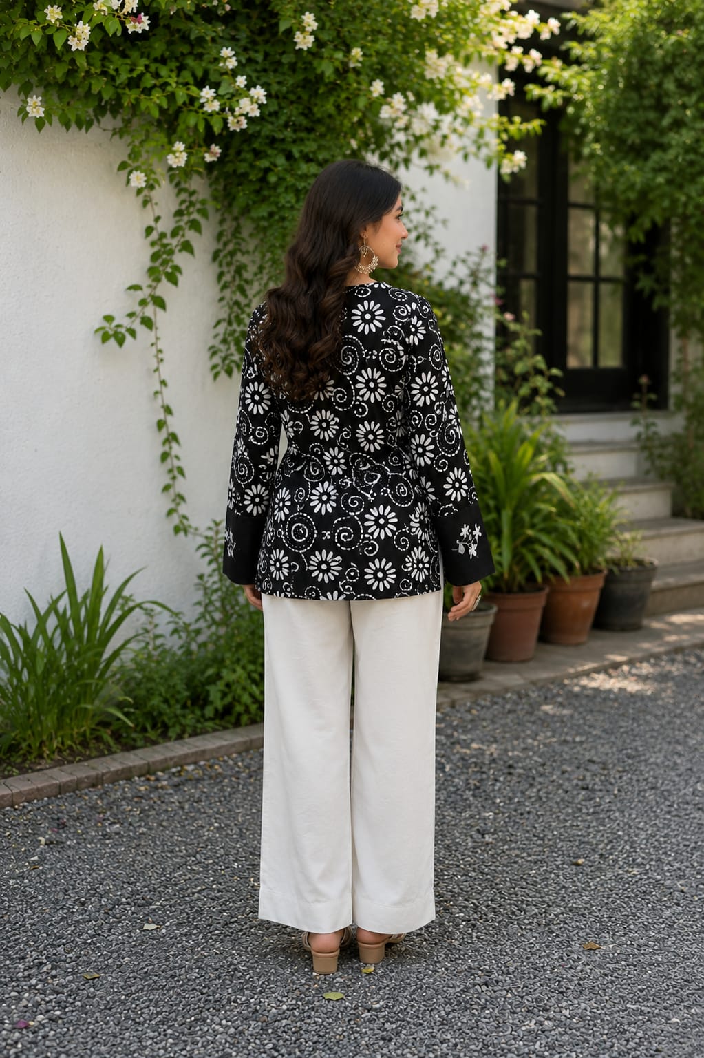 New Arrival – Black Floral Printed Premium Short Kurti