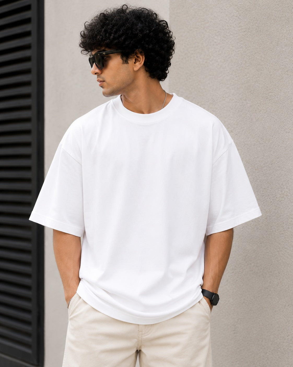 Good Times + Crazy Friends = Great Memories Oversized T-Shirt