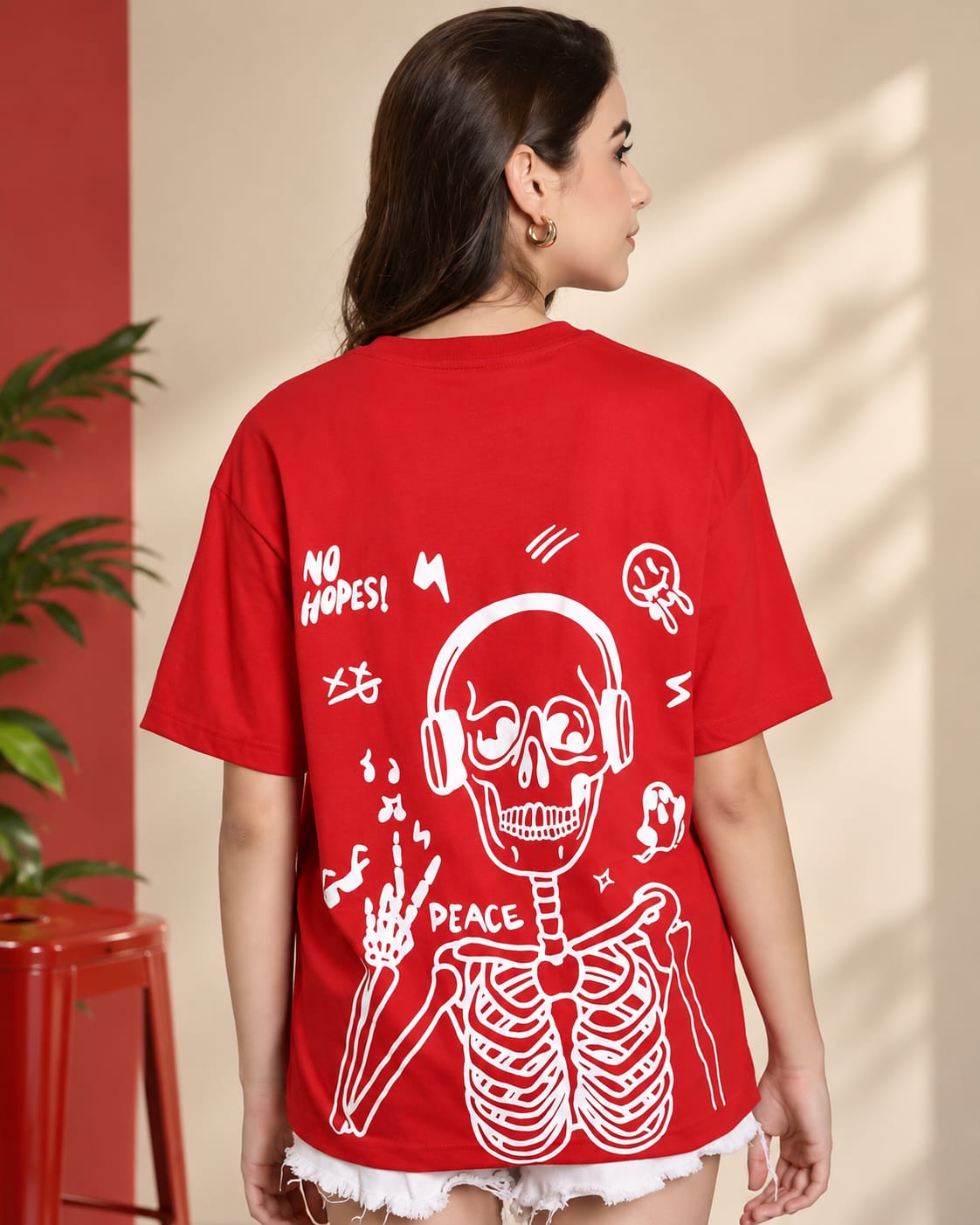 NO HOPES!” SKELETON GRAPHIC OVERSIZED T-SHIRT