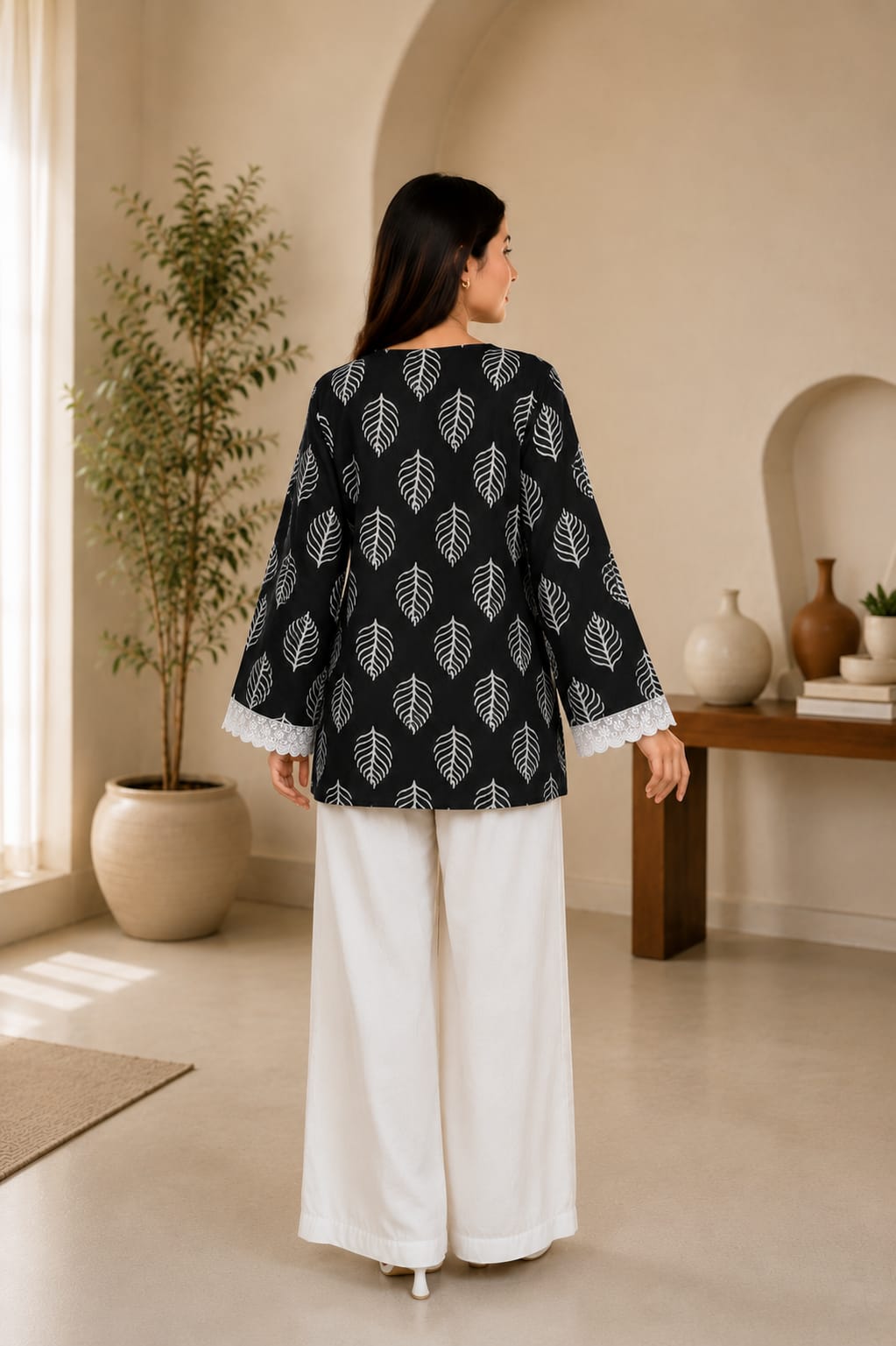 Leaf Print Lace Sleeve Top